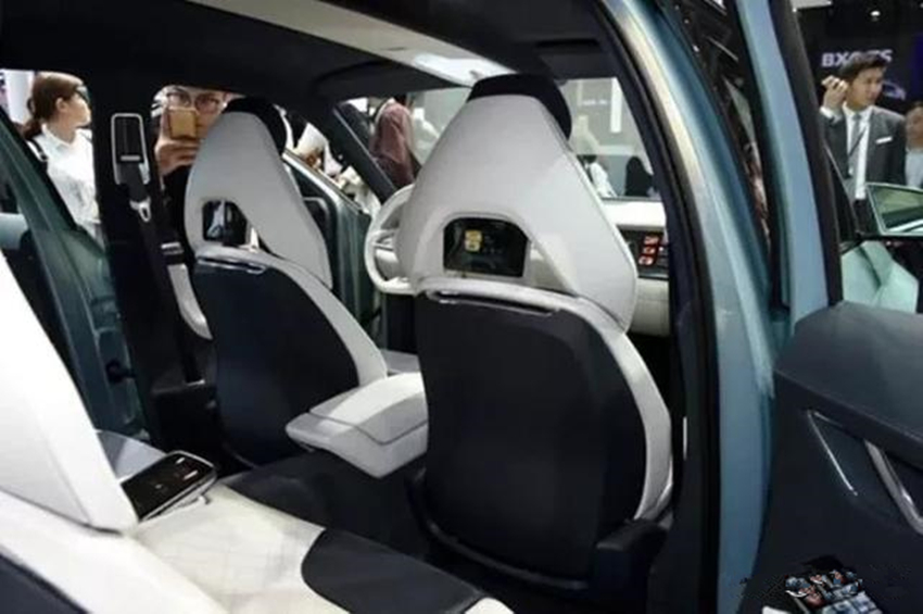 斯柯达visions@不给汉兰达活路！比卡宴还漂亮，油耗1.9不足16万，内饰档次值50万