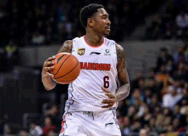 【广东男篮】任劳任怨!CBA重启倒计时,广东超级外援迫不及待,要拿下第十冠!