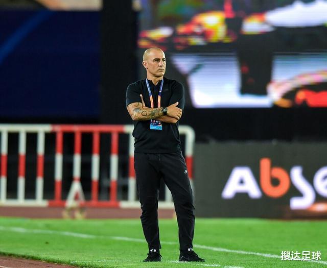 广州恒大|恒大又1重磅罚单曝光！31岁归化国脚违反队规停赛1周，无缘焦点战