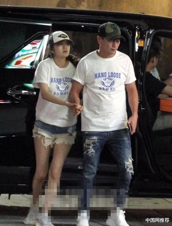 安以轩|安以轩二胎坐月子发素颜照，丝毫不臃肿神态似少女