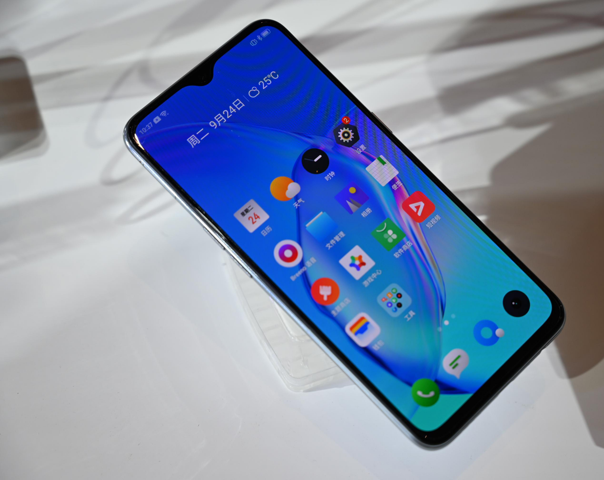 『realme X』大容量需求用户的福音：最便宜的8+256GB手机，已降至1599元
