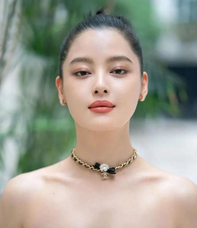 发型|彩虹屁｜辛芷蕾发型，难道不是一个褒义词吗？