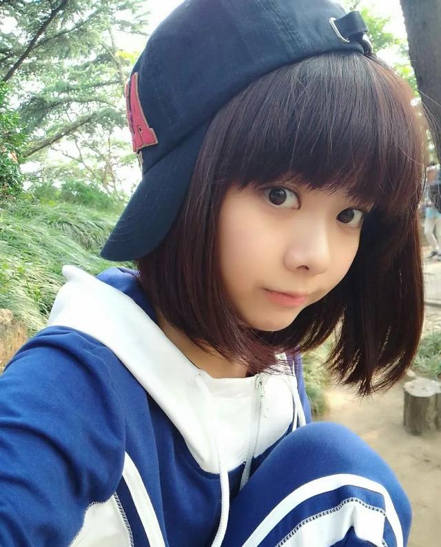 「张慧雯」该为张慧雯说句话吗，《暮白首》不敌《锦衣之下》女主不被欣赏？