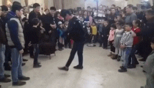 华为|“华为1996年招聘人才的广告，这门槛可真高啊！”哈哈哈