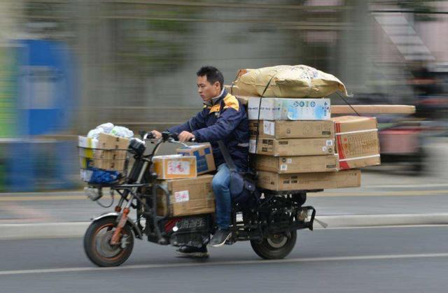 京东|快递界一匹黑马闯入，顺丰京东迎来“劲敌”，日订单近千万