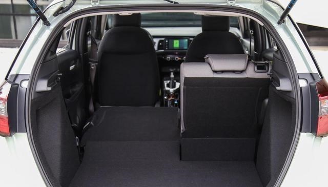 本田飞度|7月份卖出2台，9月份卖出12638台，这车在一片骂声中越卖越好！