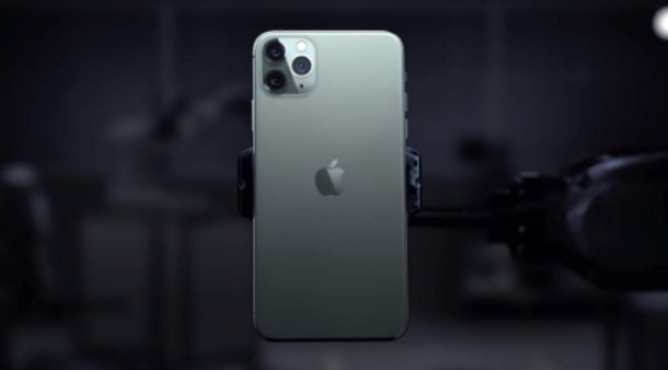 iphone11|价格跳水2500元，大屏三摄+双卡双待，顶级iPhone褪去光环