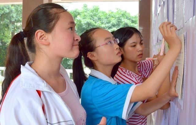 高校|今年最受关注的8所高校，除了清华北大，还有3所“双非”大学