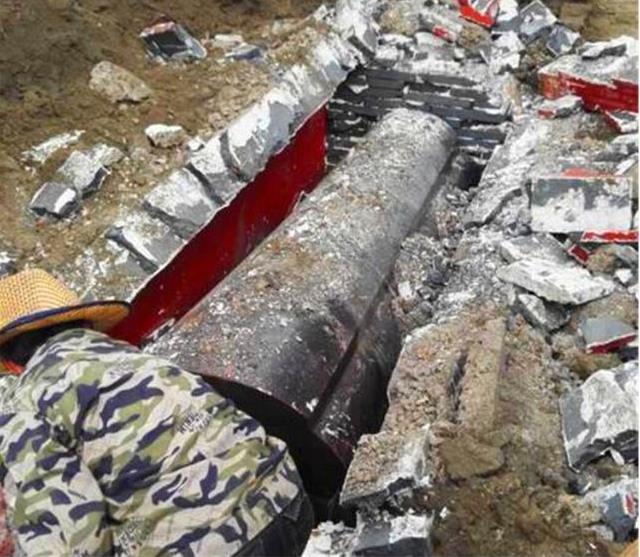 【李莲英】北京挖李莲英墓,开馆后,专家个个面面相觑,孙殿英:幸亏我没挖