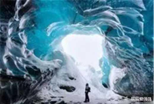 ■南极出现时空之门，人类有希望回到过去，可专家对此只说了5个字