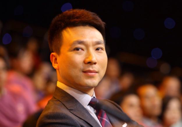 知名主持人英年早逝整车人全部遇难如今车祸细节曝光