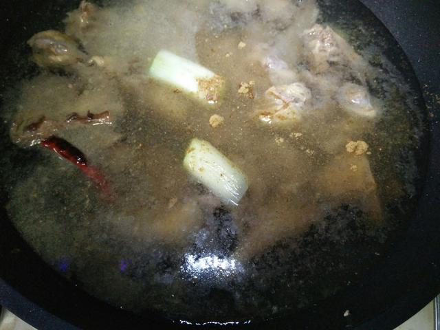 牛肉▲夏天出汗多要常吃这肉，比牛肉便宜，比羊肉滋补，一年四季不闹病
