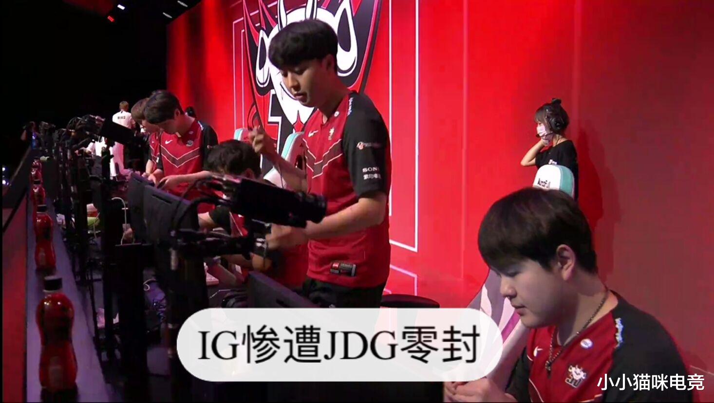 『ig』IG0: 2JDG官博炸了 TS黑脸离场Puff被骂惨 阿布看不下去Zoom发文太讽刺
