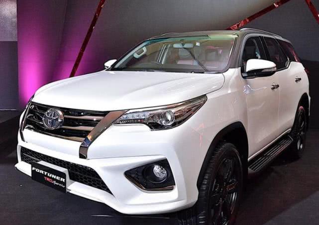 []丰田“小霸道”来了，四驱+差速锁，车友：这价格，我忘了汉兰达