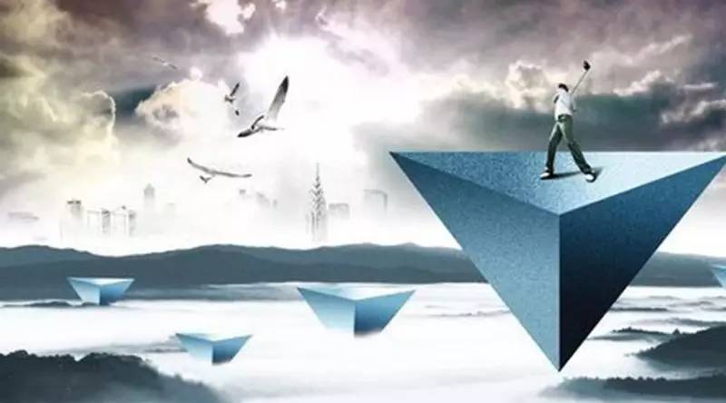 动力@如何才能从基层做到管理层呢？在职场中怎么样逼自己成长呢？