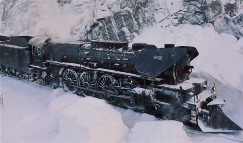 科学家@87年前，“幽灵火车”带着104人消失，科学家上车再次失踪，无解