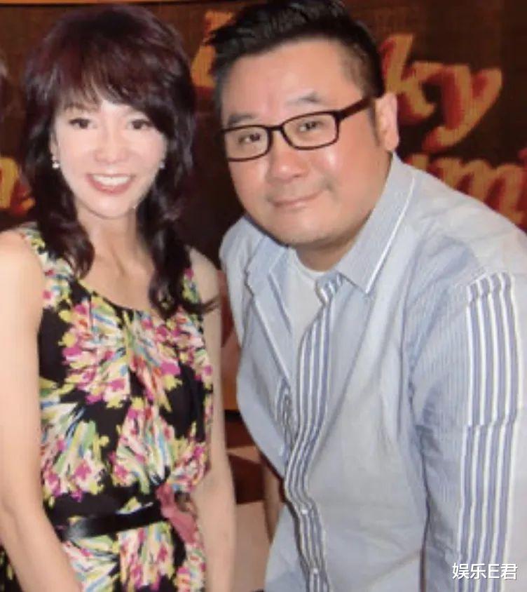 TVB▲52岁“梁非凡”被TVB雪藏，老婆炒iphone毁了他30年的努力