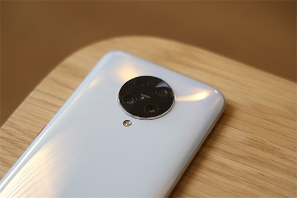 红米手机|顶级红米降价后更香，价格跌至2499元，512GB+50万跑分