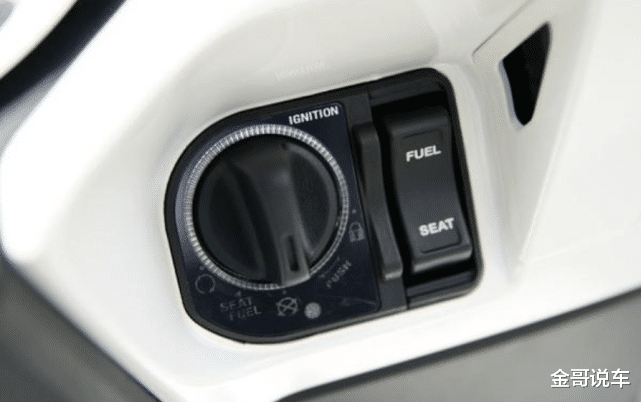 sm|这款150cc踏板车售价近3万,9年销量高达14万,它到底有什么魅力