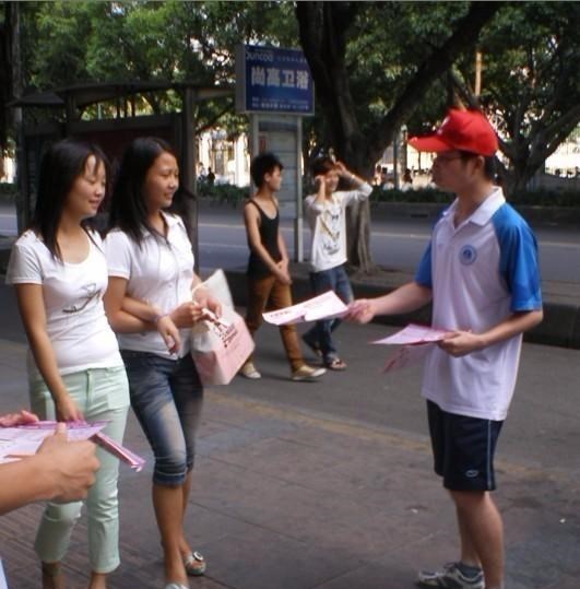 闲云谈 为何现在“兼职”这么火，送外卖真的能挣钱吗？骑手：生活所迫