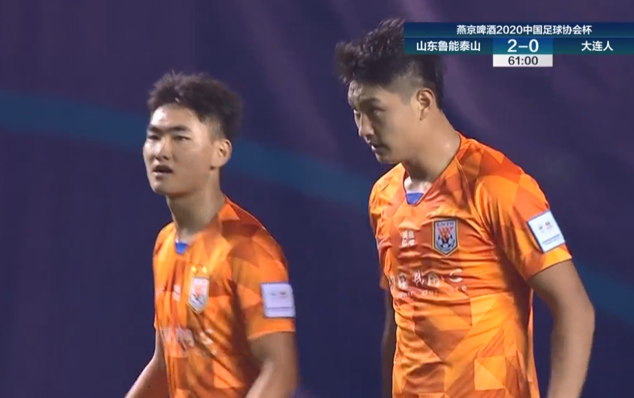 李霄鹏|李霄鹏肯定锋线新组合,格德斯这一幕比进球更可贵,新后腰有答案