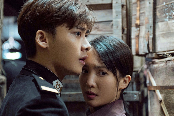 李易峰|顶流就是顶流！新剧开播2周喜提58个热搜，不愧是开创流量的人！