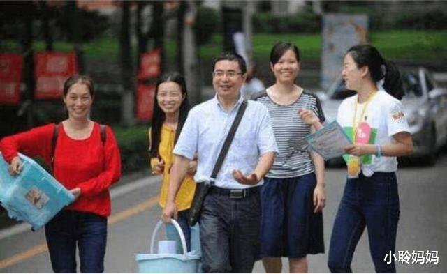 大学|大一去学校报到时，被褥自己带还是在外面买？过来人告诉你怎么做