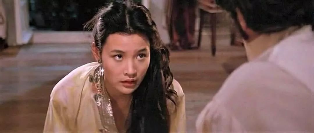 陈冲|毁掉央视春晚，宣誓效忠美国，弃养双胞胎的陈冲，现在怎么样了？