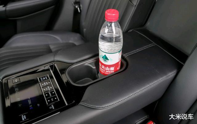 本田CRV▲本田再出“神车”！比CR-V漂亮10倍，每公里0.26元，16W多开回家