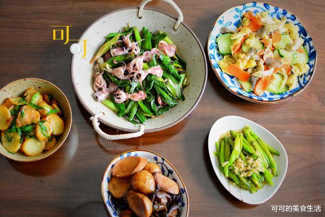 #炒鸡蛋#五一假期一家人的午餐，6个菜居然没有一个肉，老公还说真丰盛