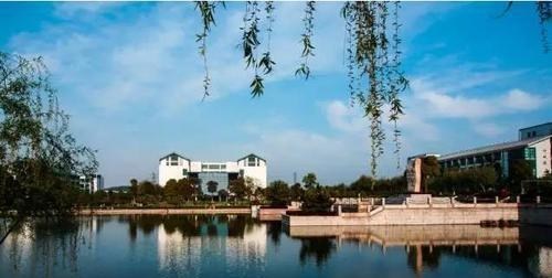 大学|专科批录取已陆续开始,这几所大学不仅福利好前景也好,你报了吗