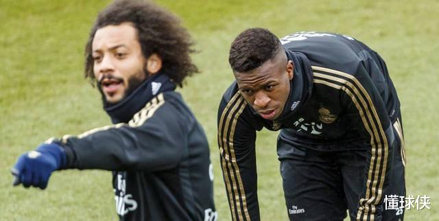 [马塞洛]合同即将结束，马塞洛若去意甲，或与C罗构建尤文左路走廊