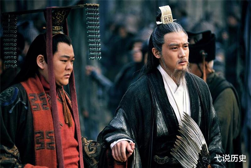 曹操▲曹操和刘备临死前，说出了同一人名字，若后代提防，历史或将改写