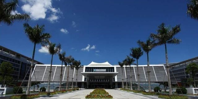 广东省@广东省录取分数最高的五所大学，中山大学仅排第三，两所不是211