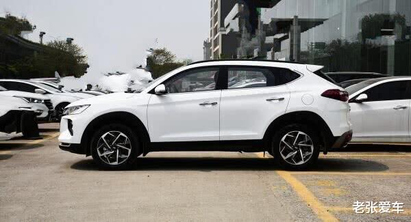 「本田CRV」又降了，从17万跌到11万，起步177马力油耗6.7，果断放弃CRV