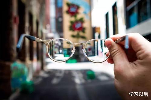 [高校]“读研3年”VS“工作3年”，哪个更划算？你的答案是什么？