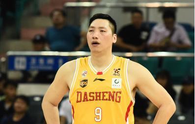 易建联|CBA历史得分榜前10: 易建联排第一，4名万分先生，姚明落榜