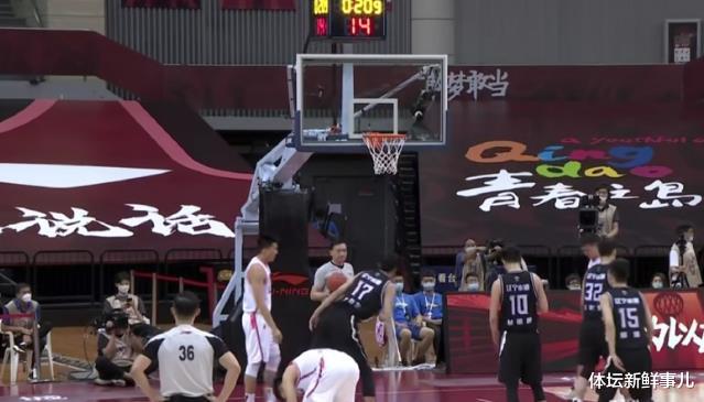 辽宁男篮|耻辱惨败之后,辽篮教练一番话更令人愤怒,赵继伟感言意味深长