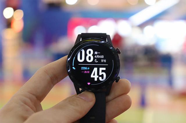 #OPPO#618销量最好的智能手表：OPPO荣耀上榜，第二款斩获双冠军