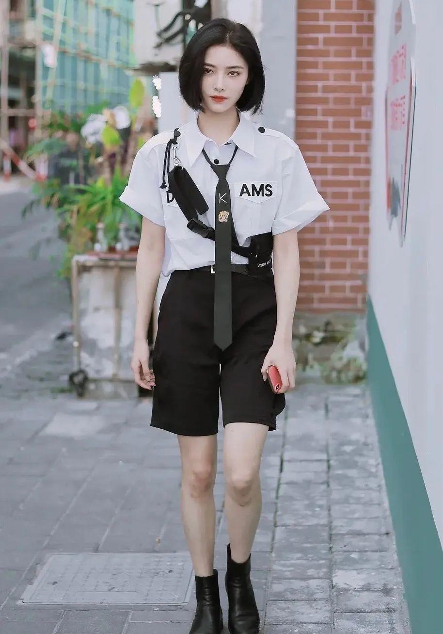 孟美岐@一眼就看出她有女团脸？