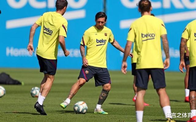 『巴塞罗那』苏亚雷斯回归，梅西却伤了？巴萨球王是否受伤出现反转