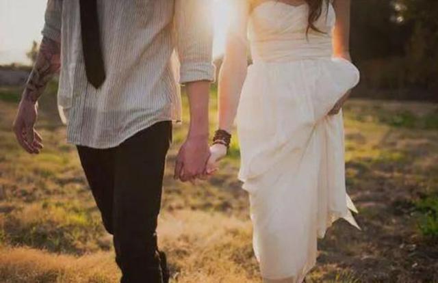 结婚|“装修就该妻子出钱”，凤凰男步步算计，姑娘霸气拆房子也要离婚