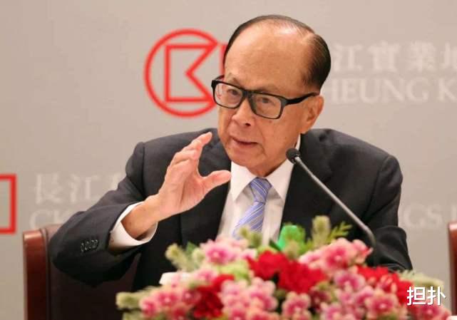 李嘉诚|李嘉诚1.5亿收购了白猫，如今公司负债十亿，李嘉诚反而赚到15亿