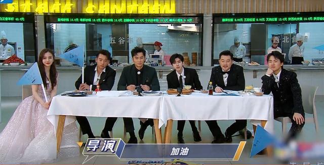 奔跑吧兄弟@跑男为什么比极限挑战成功？跑男总导演这4句话施嘉宁说不出！