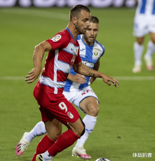 『西班牙人』0-0！西班牙人传来喜讯：保级对手4轮不胜，本轮有望升至倒数第3！