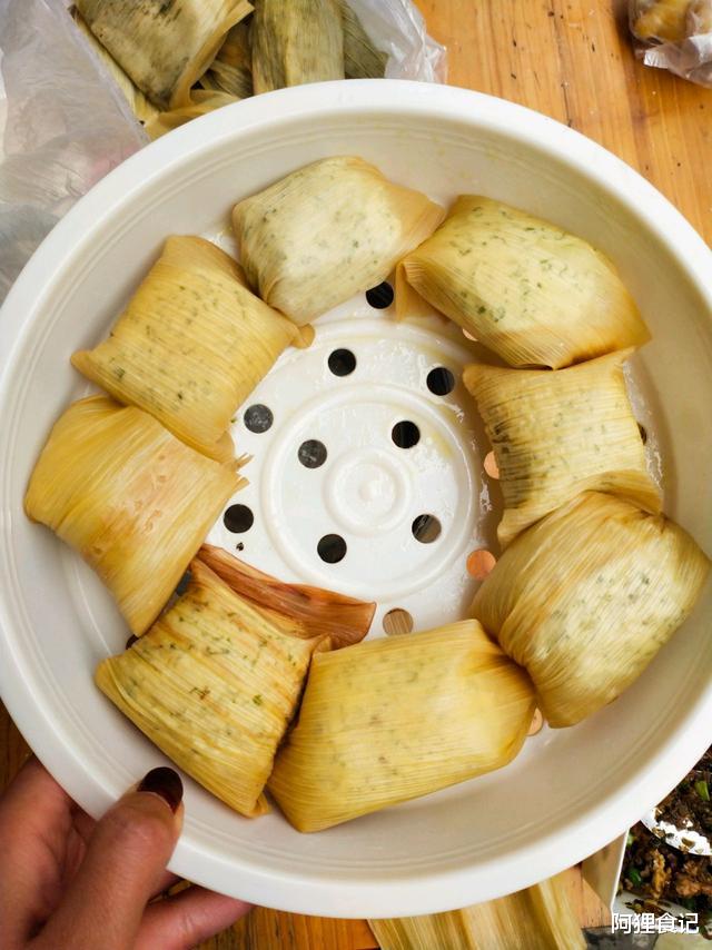 全麦面包：4个3元的早点，带到公司同事羡慕不得了，要集体“高价”定制