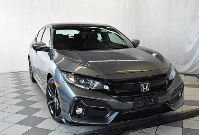 「本田思域」本田思域再出全新两厢版！双尾翼+中置双排气更酷炫，静待上市