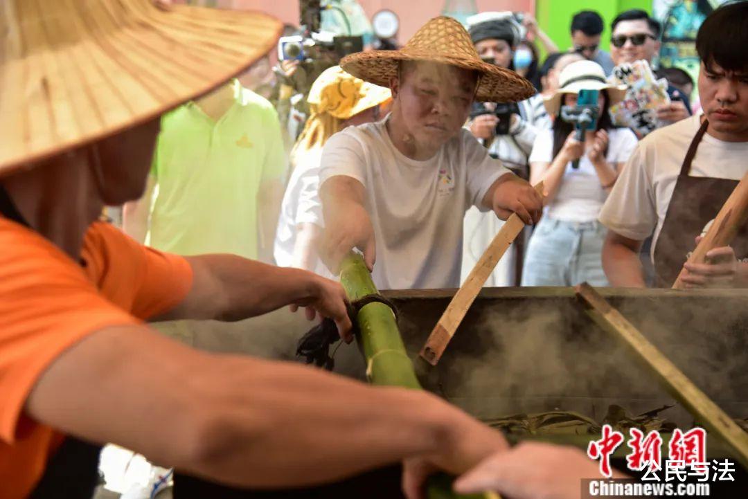 粽子▲你见过588斤的大肉粽吗？它包进了一个牛头和一整只猪