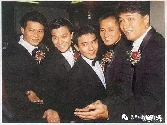 黄日华：黄日华太太病逝，治疗散尽家财？买59元裤子？该为模范夫妻辟谣了