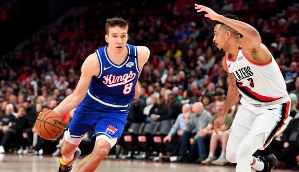 湖人队：2人离队2人交易1人留队？湖人阵容或微调，一核心必须顶薪续约